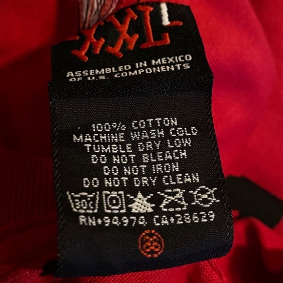 Stussy t shirt red Guam - Picture 3 of 5